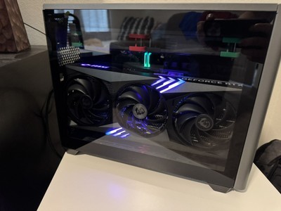 High End Gaming PC: Ryzen 9 7950X3D, RTX 4090, 32GB DDR5, 2TB NVMe, NR200P Max