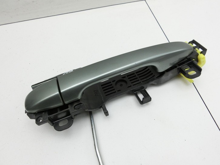 Subaru Forester IV SJ 12-16 Türgriff Griff aussen Vorne Rechts Grau H5Q Subaru Forester IV SJ 12-16 16.02.2015 gebraucht Vorschau 2