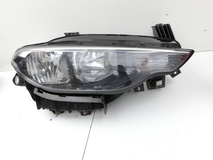 Fiat Tipo II 357 16-20 Hauptscheinwerfer Scheinwerfer Frontscheinwerfer Rechts Vorne Fiat Tipo II 357 16-20... Vorschau 2