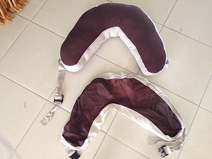 Milkbar Twin feeding pillow and spare cover - $70