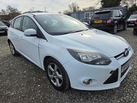 2014 Ford Focus 1.6 TDCi 115 Zetec Navigator 5dr HATCHBACK Diesel Manual