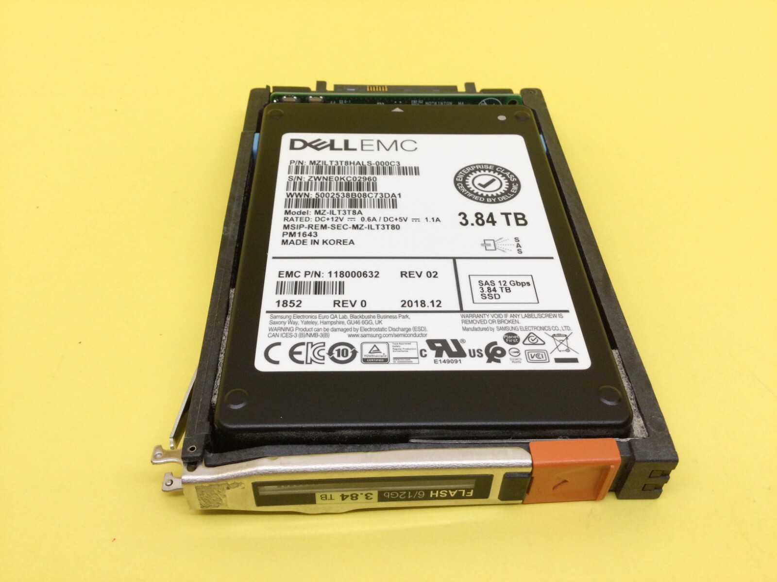 マツミンI5 8GB 256GB CF-SZ5A28VS SSD DVD 005052585 EMC 3.84TB SAS 6/12Gb/s 2.5'' Flash SSD MZ-ILT3T8A