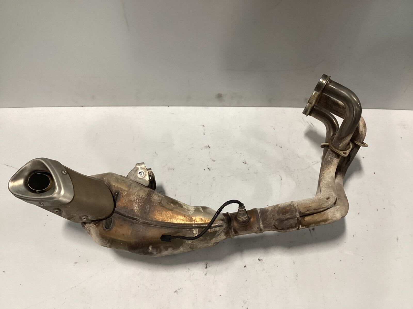 14-20 Yamaha TRACER 900 GT MT09 FZ09 FACTORY FULL EXHAUST 14-20 Yamaha TRACER 900 GT MT09 FZ09 FACTORY FULL EXHAUST