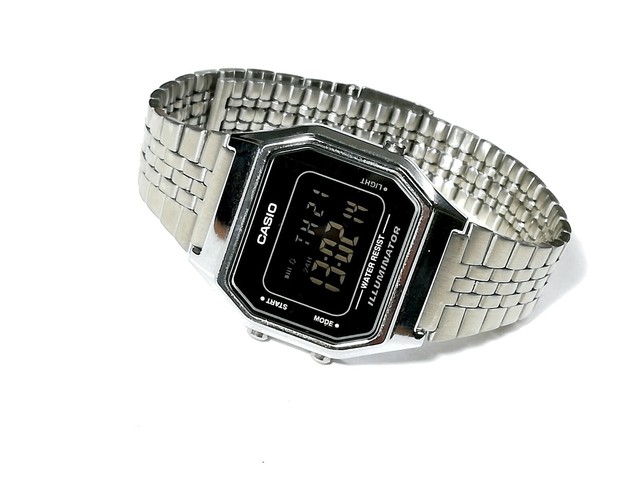 casio 3284 la680w