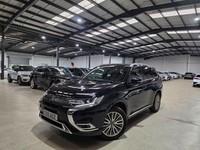 2019 Mitsubishi Outlander 2.4h TwinMotor 13.8kWh 4hs CVT 4WD Euro 6 (s/s) 5dr ES