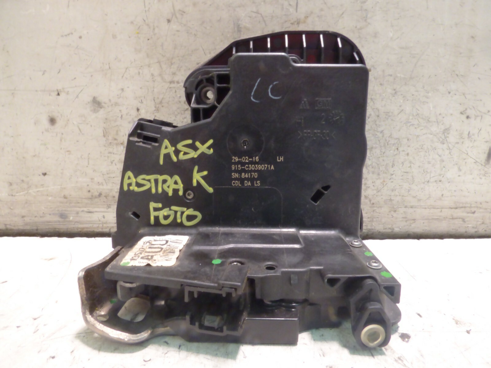 Serratura porta anteriore sinistra OPEL ASTRA K 2017 13507156