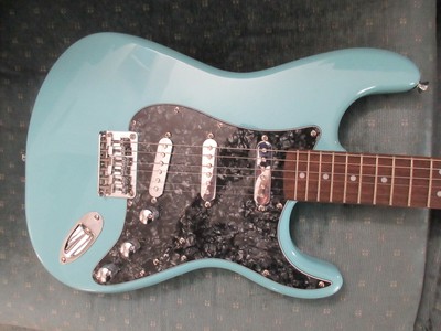 ~Cashified~  Fender Squier Stratocaster, Optional Bridge HumBucker