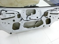 Hyundai Kona OS 17-20 Heckklappe Kofferraumdeckel mit Scheibe weiß P6W Hyundai Kona OS 17-20 03.08.2018 73700J-9010... Vorschau 7