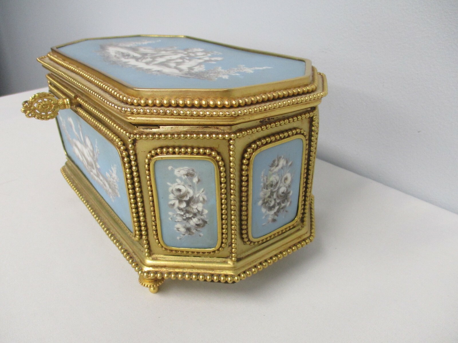 ANTIQUE FRENCH SIRAUDIN BLUE PORCELAIN BRONZE BOX with HAND PAINTED CHERUBS