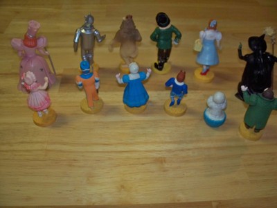 Beautiful WIZARD OF OZ 12 LOEW REN FIGURES