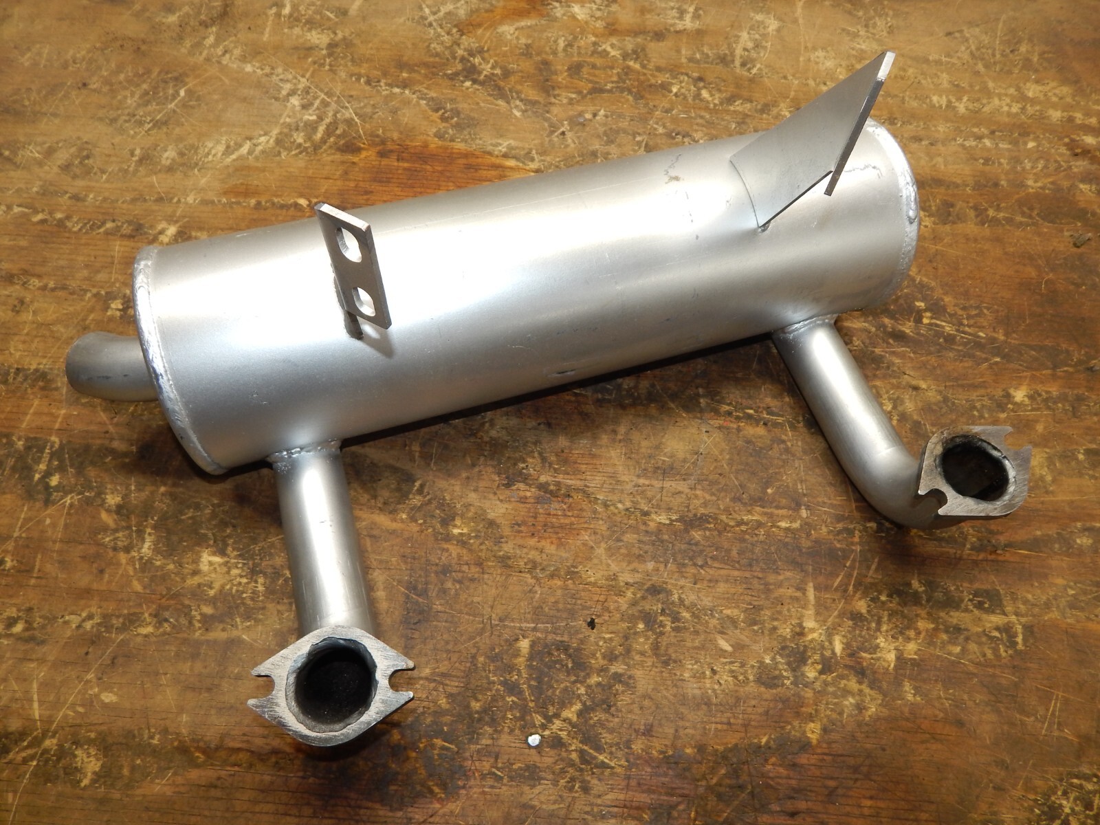 Kawasaki FX921 Vertical Shaft Engine Muffler | eBay Kawasaki FX921 Vertical Shaft Engine Muffler | eBay