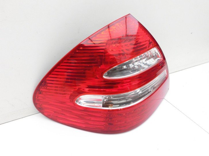 Mercedes E320 W211 S211 03-08 Lim Rückleuchte Heckleuchte Links orig Mercedes E320 W211 S211 03-08 07.04.2004... Vorschau 3