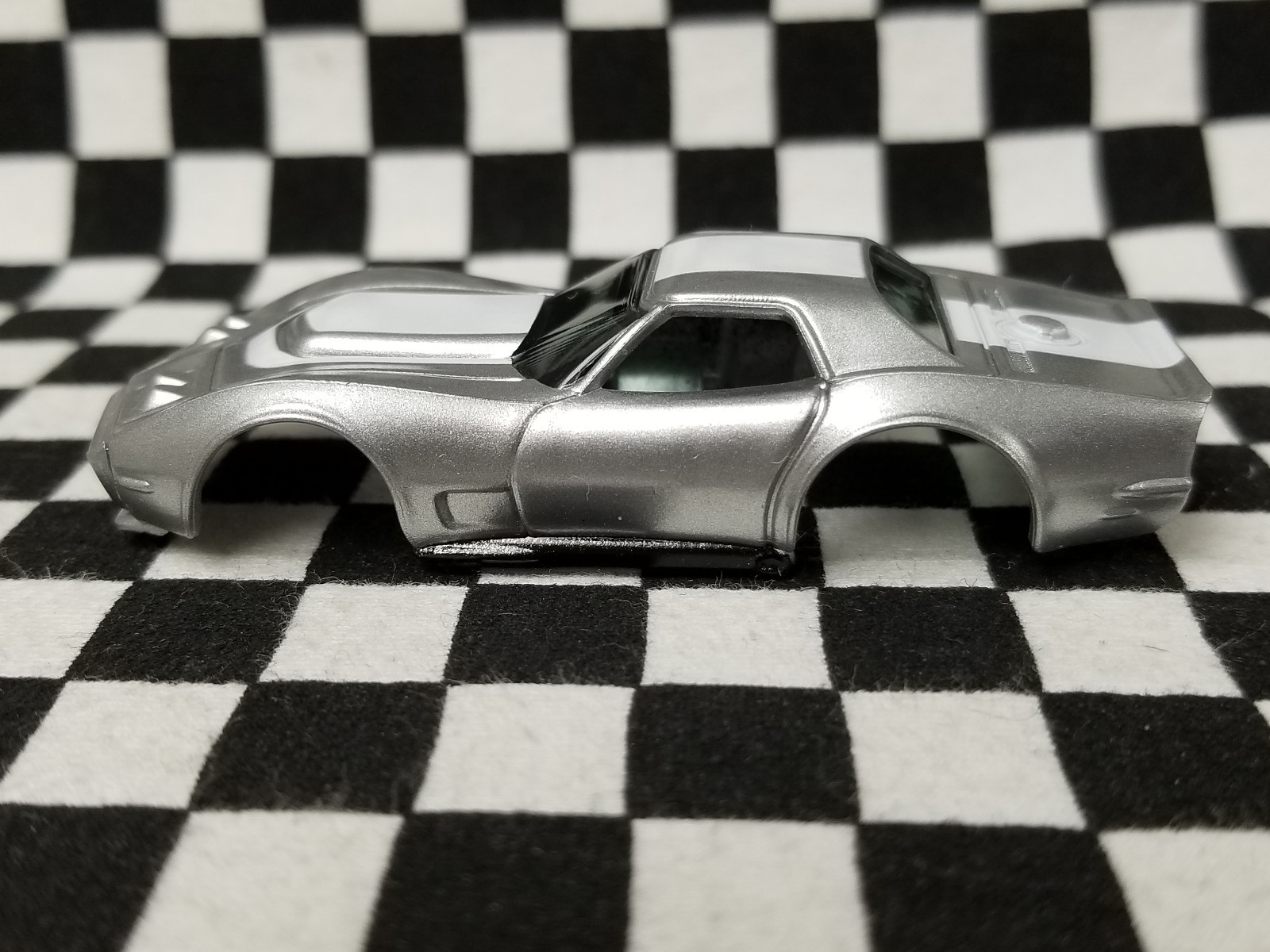 Silver & White AF Xtras A/P A Production Corvette - AFX, TOMY, Auto World