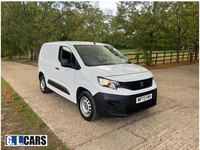 2024 Peugeot Partner 1000 1.5 BlueHDi 100 Professional Premium + Van PANEL VAN D