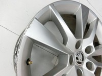 Skoda Octavia 17-20 1 x Felge Aluminiumfelge 17 Zoll 5X112 Skoda Octavia 17-20 09.11.2017 5E0601025CC 5E0601025BG... Vorschau 5