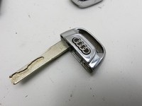 Audi A6 4G C7 11-14 qu Kombi Schließzylinder Türschloss für Tür Links Vorne Audi A6 4G C7 11-14 qu 31.01.2012... Vorschau 5