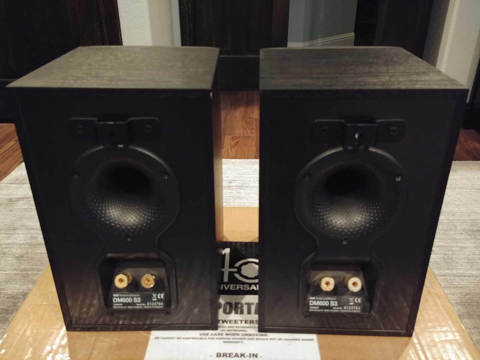 Bowers and Wilkins B&W DM600 S3 Bookshelf Speakers Pair EXCELLENT!
