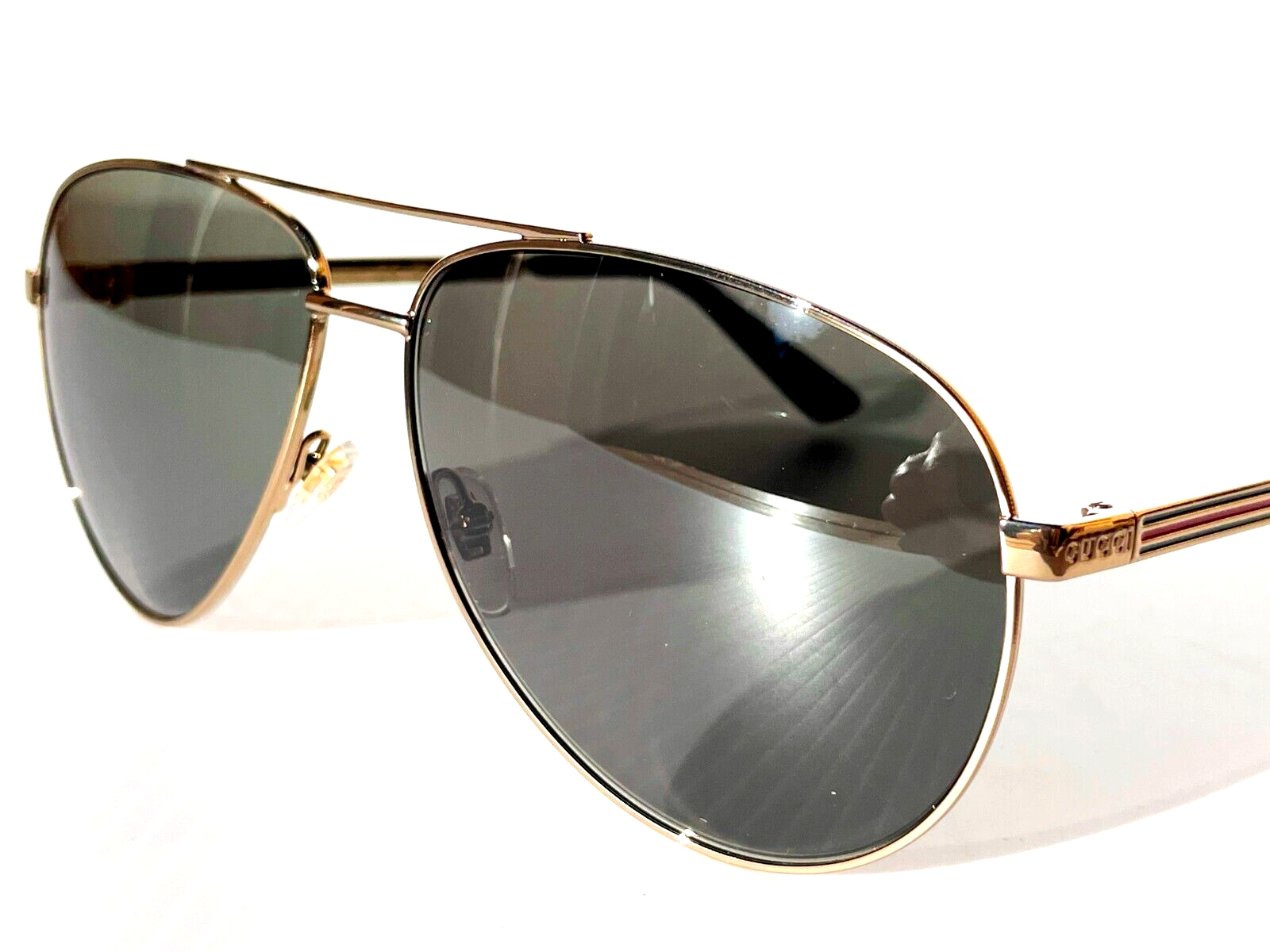 Pre-owned Gucci Gold Aviator With 61mm Red Green Frame W Grey Lens Sunglass Gg0137s In Gray