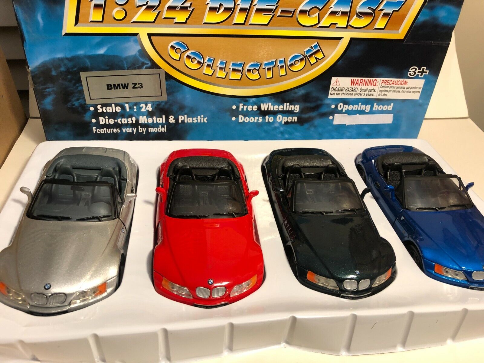 ONE OF MOTORMAX BMW Z3 ROADSTER 1:24 DIECAST MODLE CAR NEW ONE OF MOTORMAX BMW Z3 ROADSTER 1:24 DIECAST MODLE CAR NEW