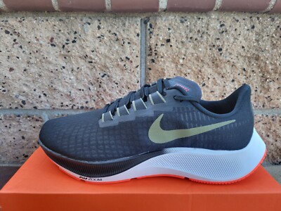 Nike Air Zoom Pegasus 37 Shoes Men's Size 11 Black Olive Aura BQ9646 004