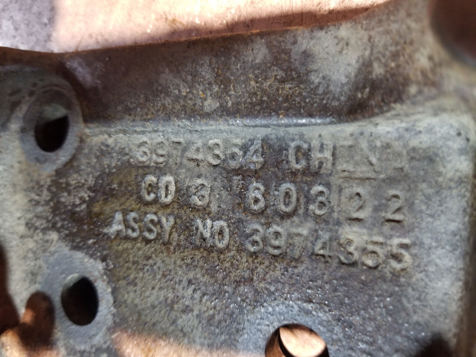 03-07 Dodge Ram Cummins 5.9L Engine 3974354 Ac compressor bracket 3974355 - Picture 4 of 5