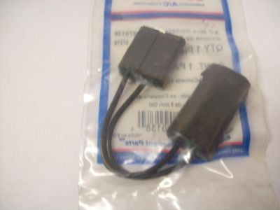 Santech A/C Switch Connector MT0138 