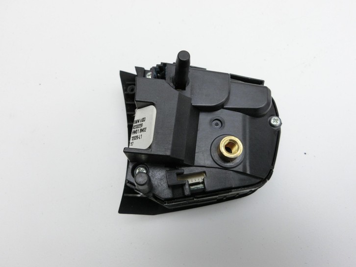 BMW X3 F25 10-14 Lenkradschalter Multifunktionstasten Rechts BMW X3 F25 10-14 20.03.2012 61319230229 9230229... Vorschau 3