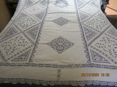 Vintage 1950s Stunning Off White Linen Formal Dining Lace Insert Embroidered Wedding Gift Tablecloth 50 x 50 Table Linen