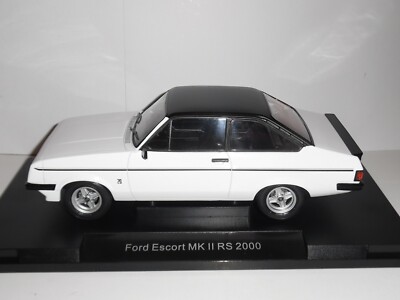 MCG . ``FORD ESCORT MK2 RS2000`` WHITE CIRCA 1977 1:18 SCALE 'THE PROFESSIONALS'