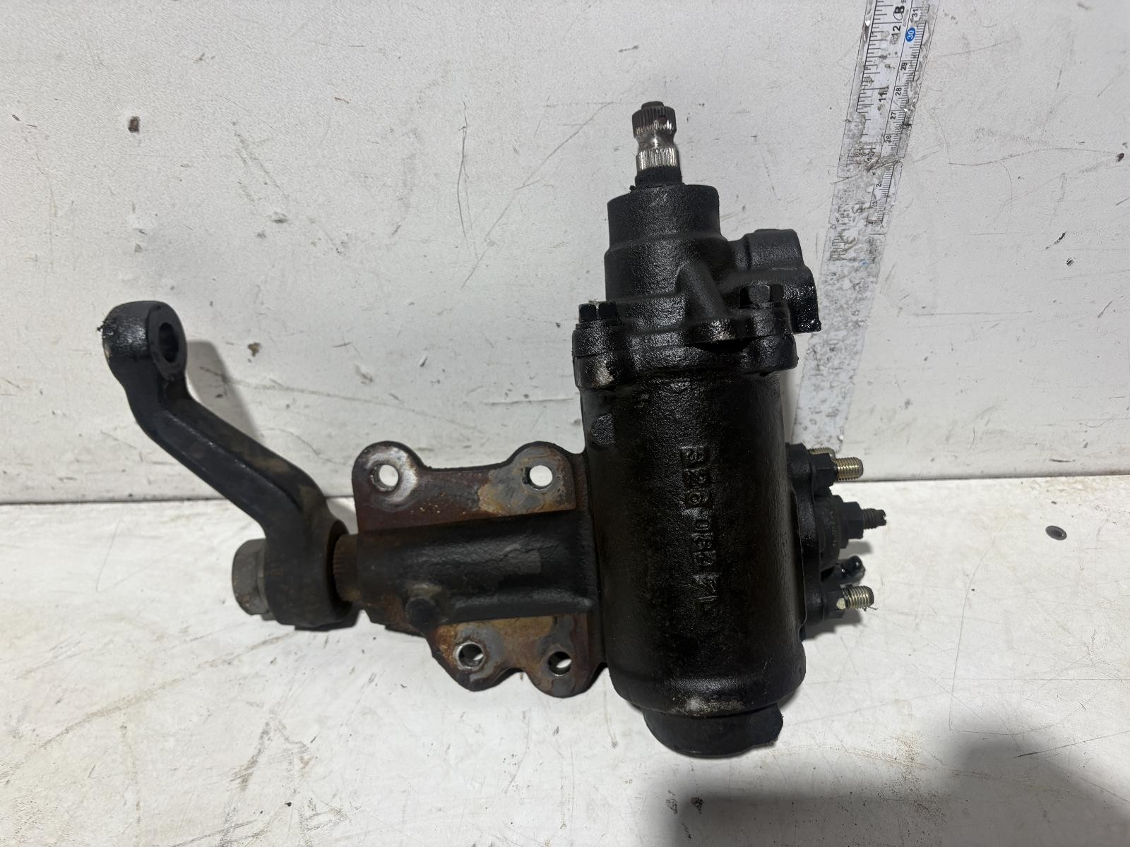 2002 Holden Rodeo Steering Box TF 03/1997-03/2003 image 6