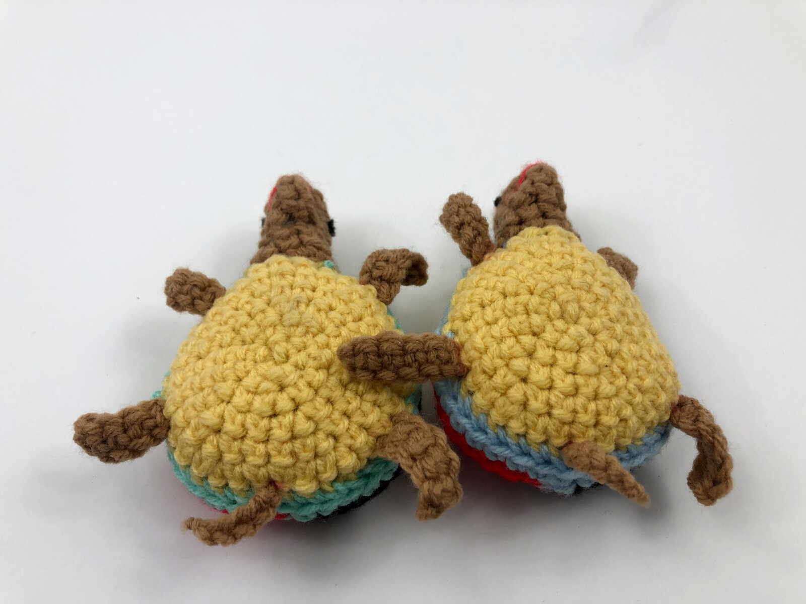 2 Handmade vintage Turtle Crochet Pin Cushions Sewing Yarn Clean