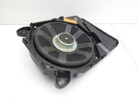 BMW E81 1er 120d 07-12 Lautsprecher Rechts Vorne Bassbox Logic 7 Top-HiFi BMW E81 1er 120d 07-12 26.10.2007... Vorschau 5