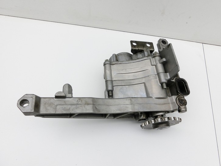 Pompa olio per Mercedes S211 W211 E320 02-06 - Bild 2