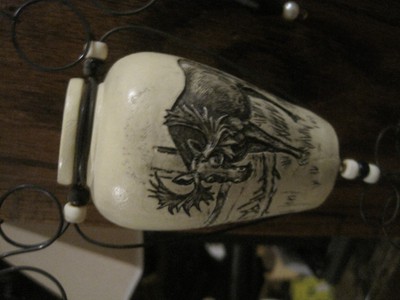 VINTAGE CERAMIC CARVED MOOSE HANGING VASE / PLANTER!     UNIQUE