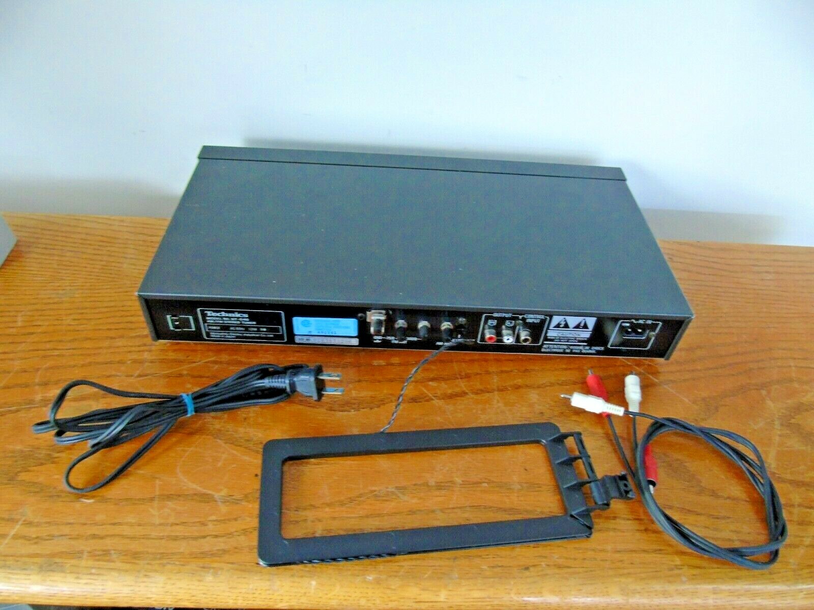 TECHNICS ST-G40 AM/FM STEREO TUNER