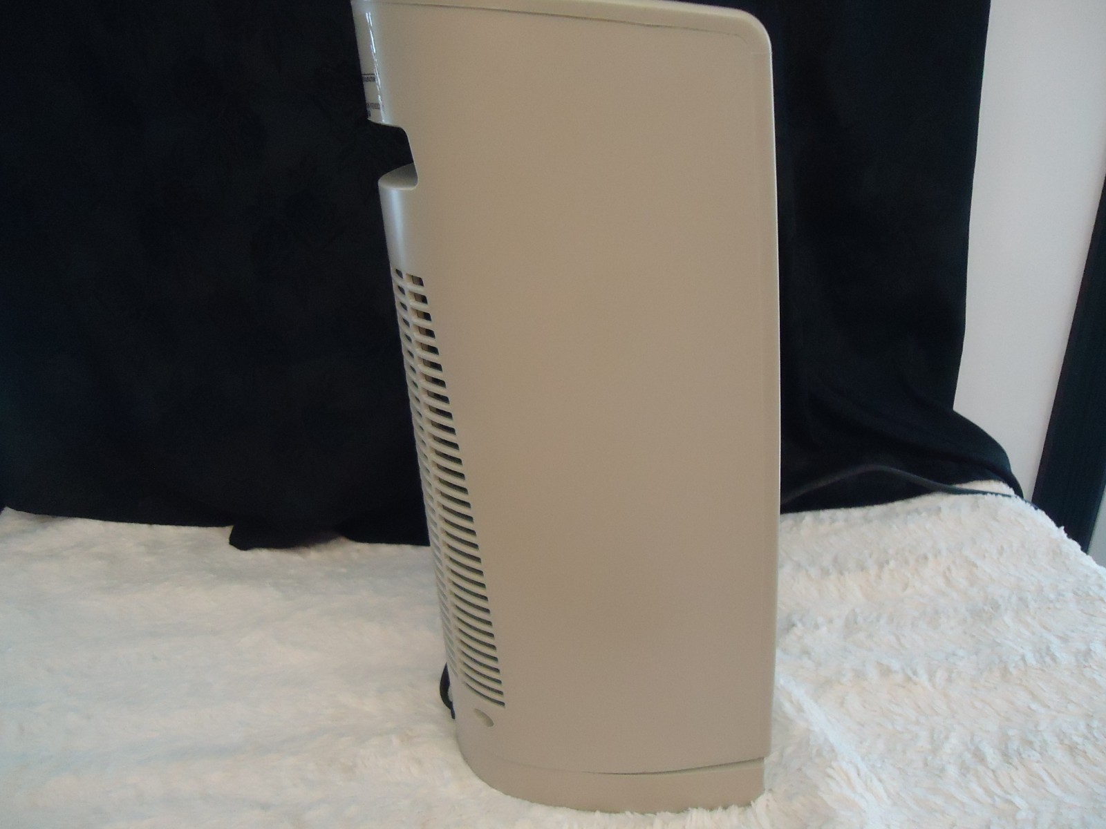 LASKO 1500 WATT OSCILLATING ELECTRIC HEATER MODEL 5345