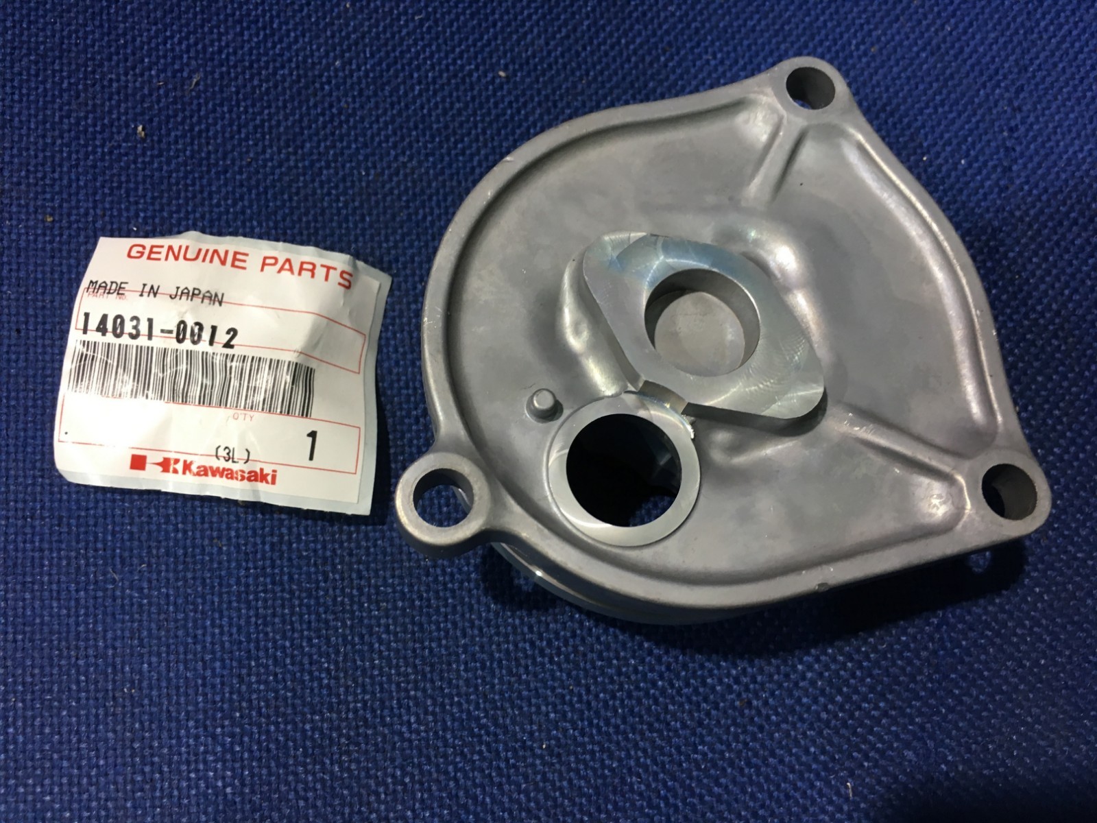 ※ハッピー 飛柄プリント＆刺しゅう全開パーカー【キングサイズ