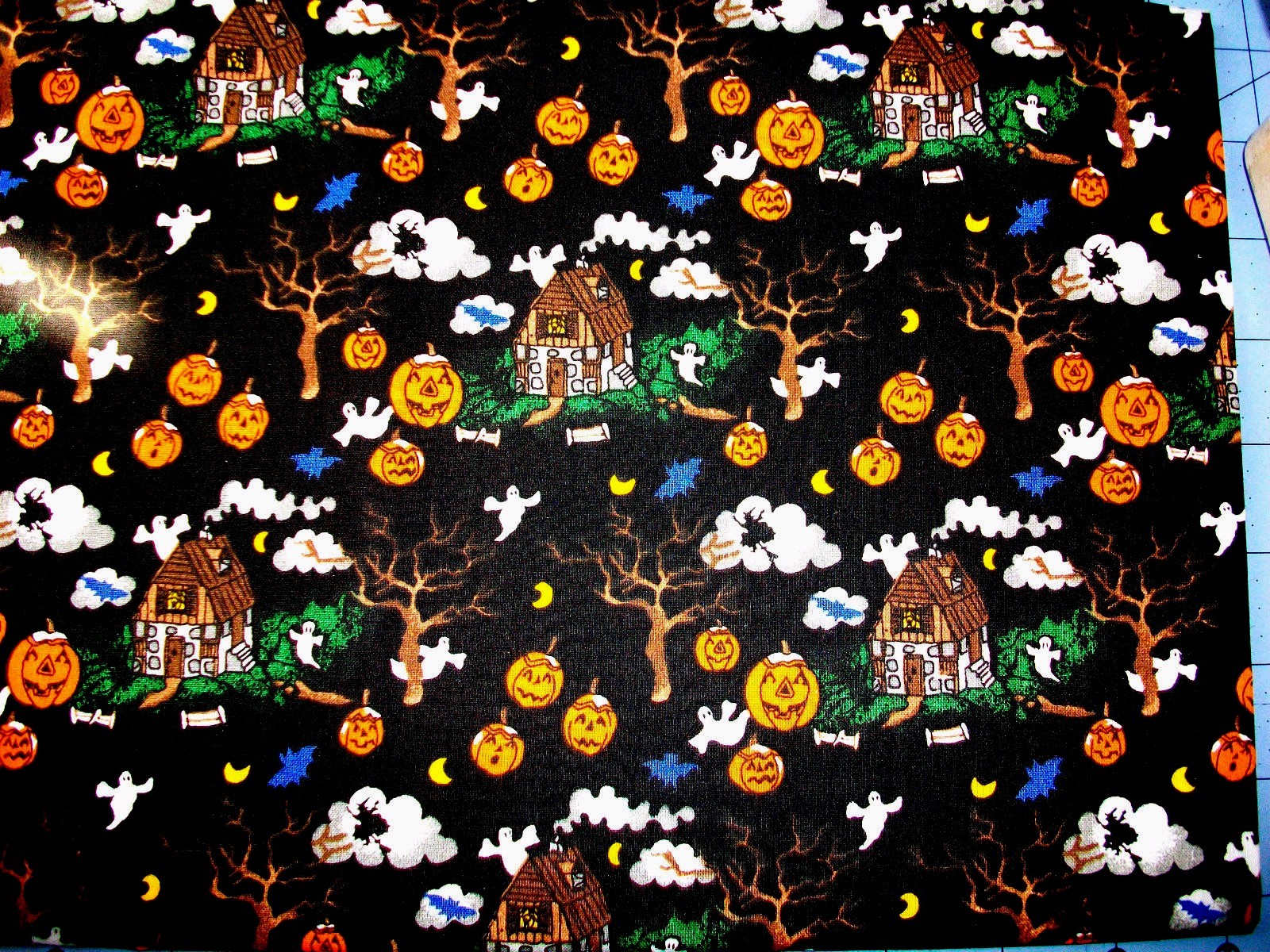HAUNTED HOUSE HALLOWEEN COTTON FABRIC - GHOSTS, BATS, WITCHES - 54