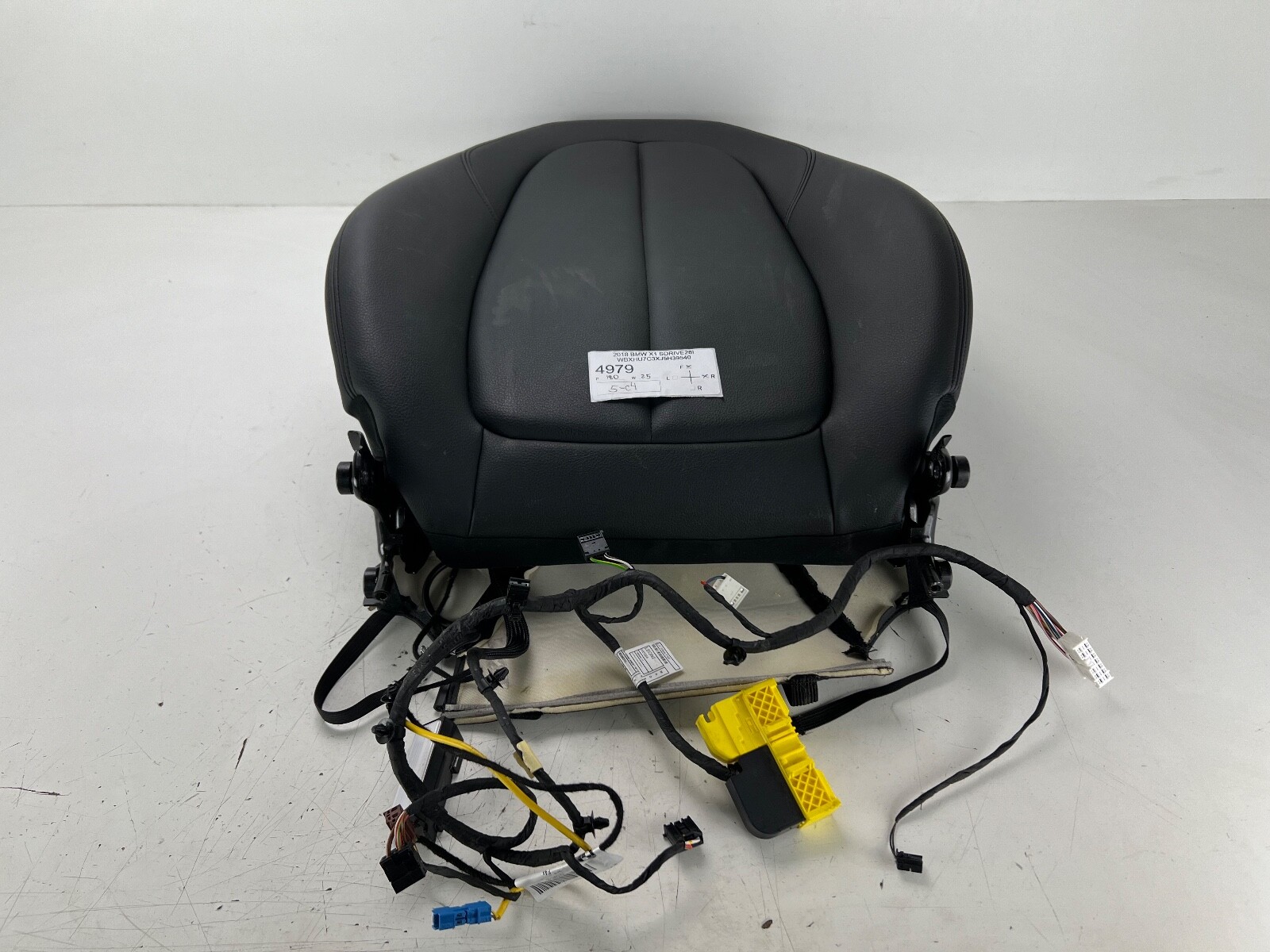 2016-2021 BMW X1 F48 FRONT PASSENGER RIGHT SEAT UPPER CUSHION OEM