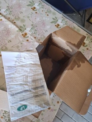 Foto dell'oggetto di un acquirente verificato