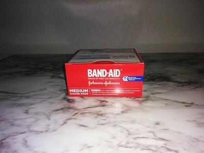 Band-Aid Medium Sterile 10 Ct Gauze Pads 3 x 3