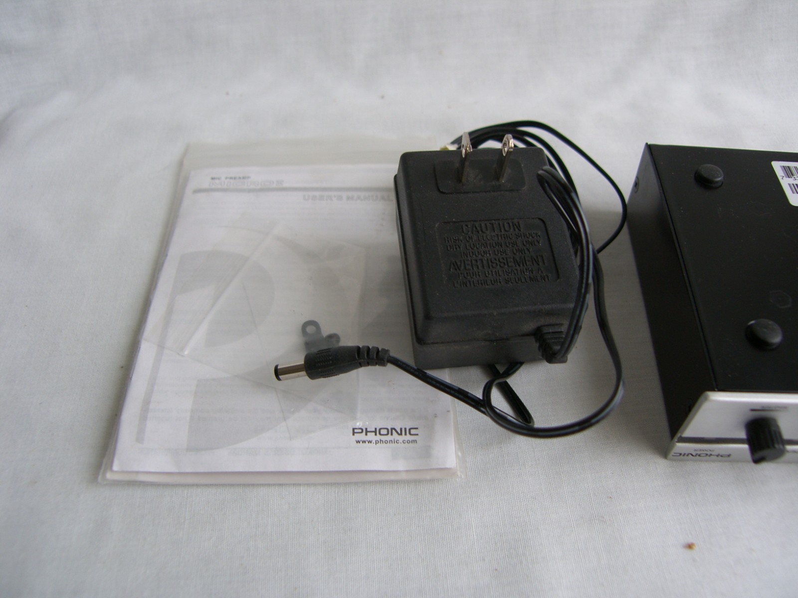 Phonic Micro 1 Microphone Preamp 4 Channel Inputs 1/4 Jack Mini Mixer Mint Cond.