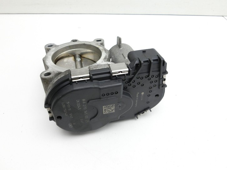 Mercedes W176 A200 12-15 1,6i 115KW 270.910 Drosselklappe Mercedes W176 A200 12-15 28.01.2015 A2701410025... Vorschau 2