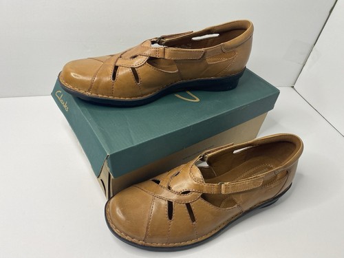 Clarks Bendables Nikki Regatta Tan Leather Women's Sandals
