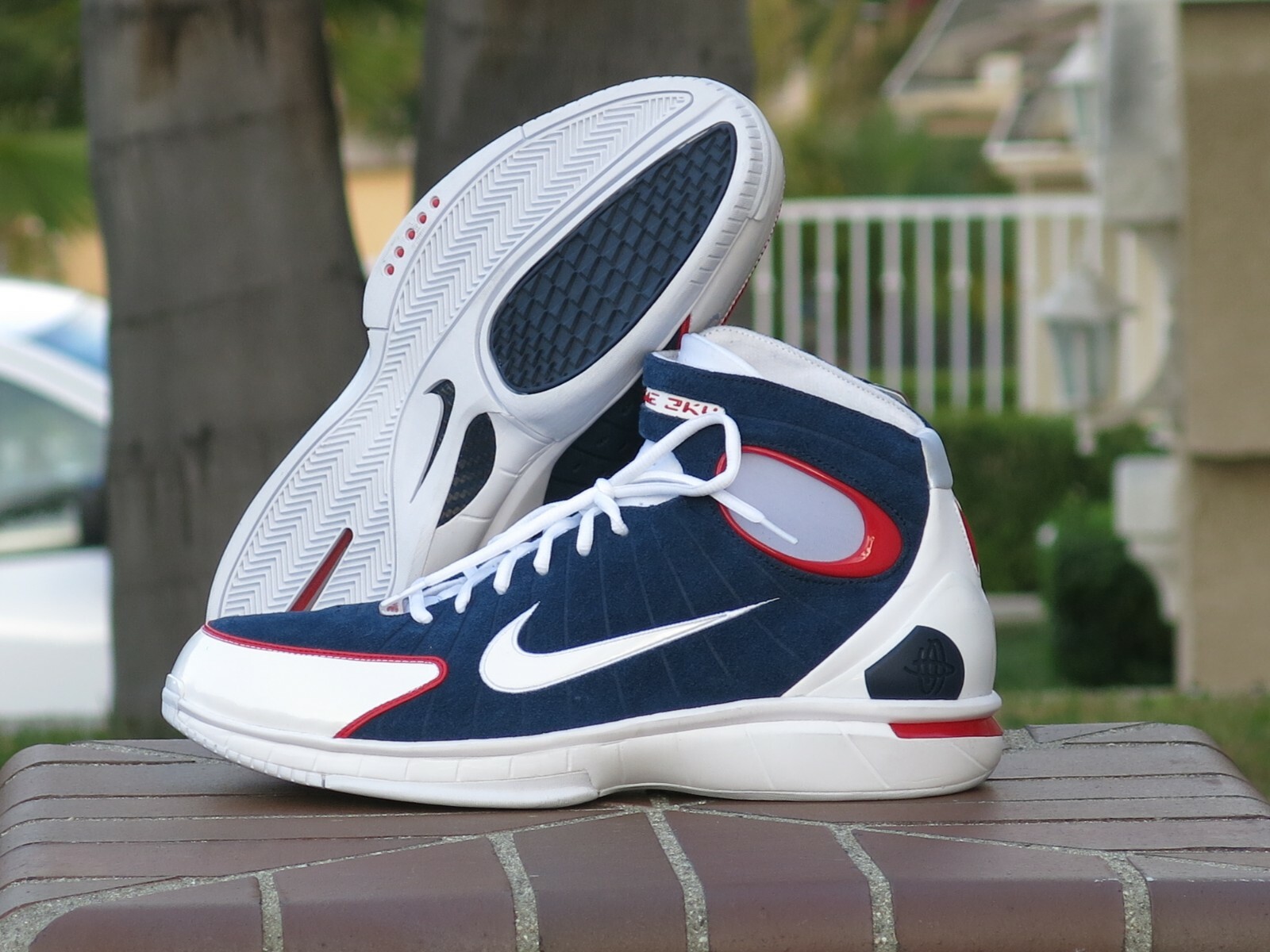Nike Air Zoom Huarache 2K4 Kobe Men's Basketball Sneakers Nike Air Zoom Huarache 2K4 Kobe Men's Basketball Sneakers
