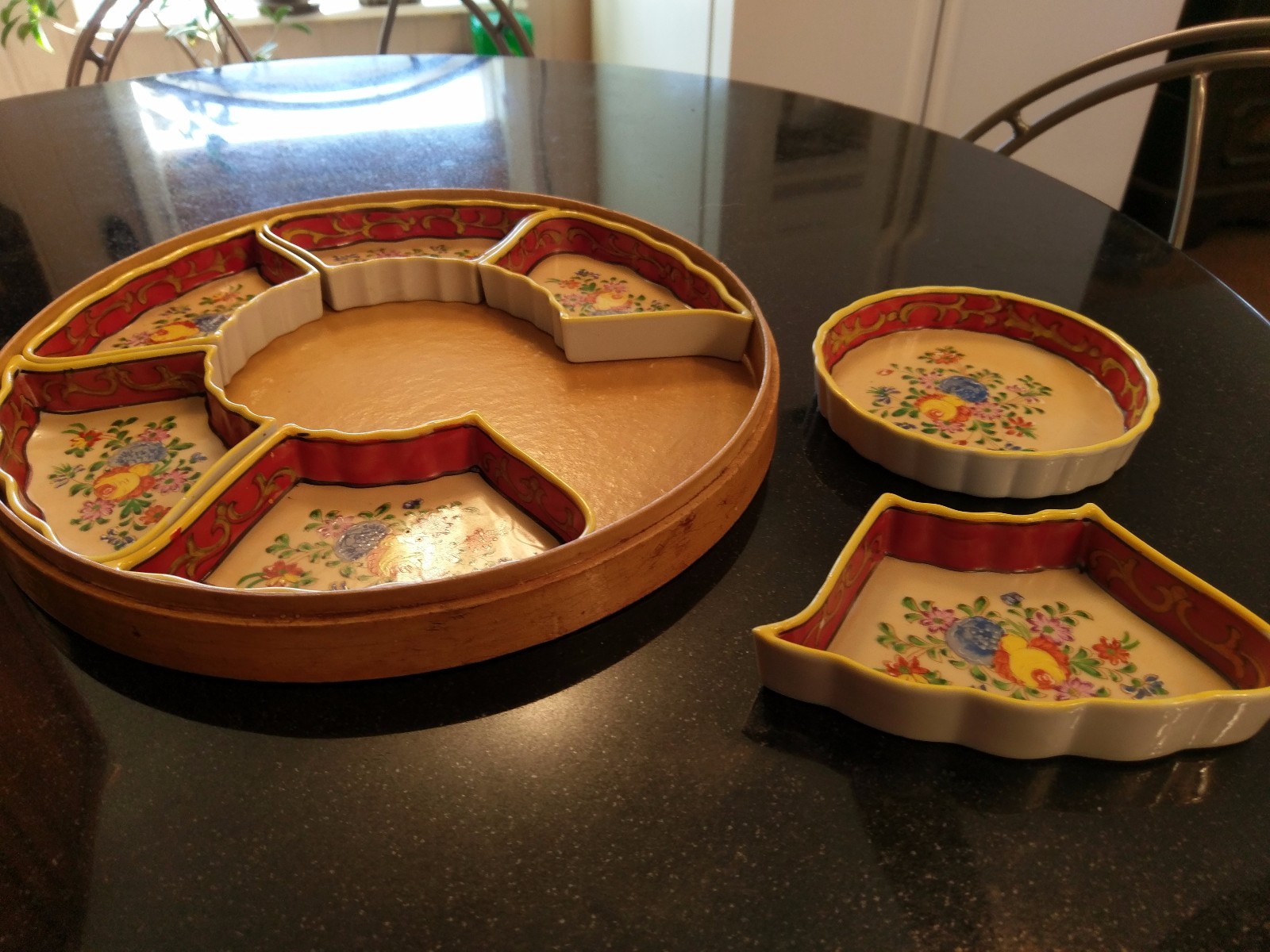 Per War Japanese Hand Painted Condiment Sushi  Tray in Original Wood Box