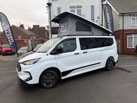 2025 transit custom 4 berth pop top Campervan / motorhome only 330 miles.