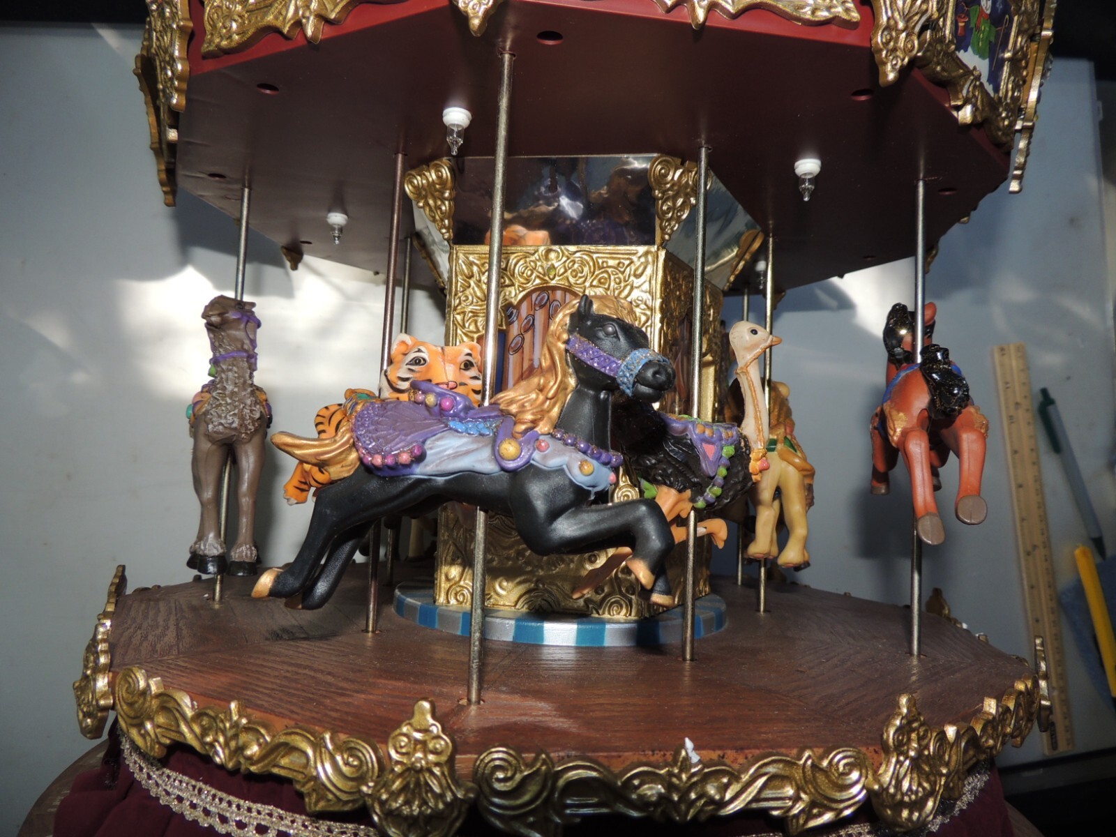 HOLIDAY AROUND THE CAROUSEL メリーゴーランド s-l400.jpg