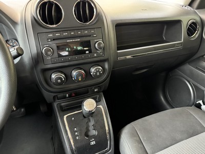 image 3 of interior
