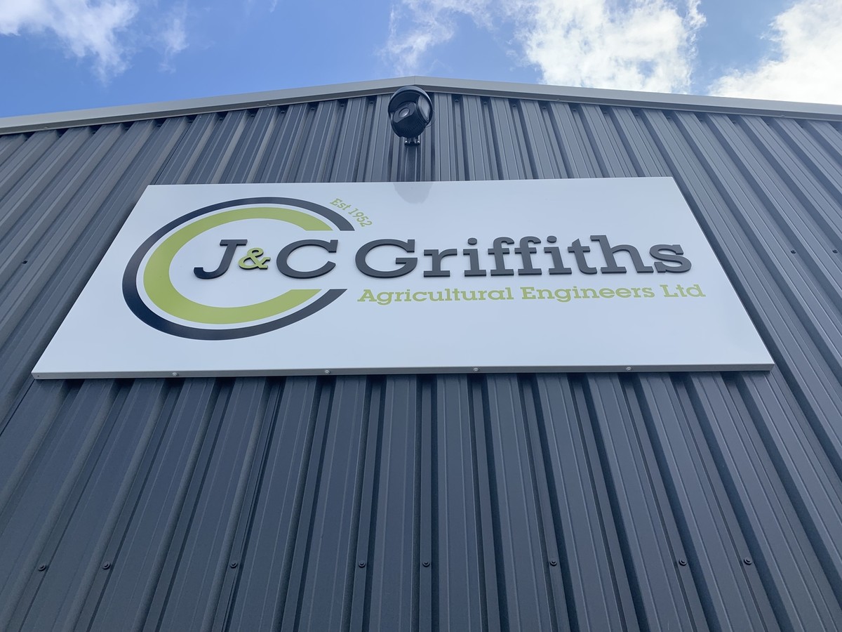 black_mountain_machinery on eBay